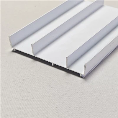 Можно ли использовать обычное распыление на резиновых поверхностях?